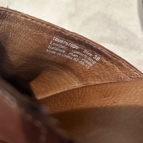 DANSKO  Rach Leather Clog Brown with braided trim. Very comfortable! - Picture 6 of 14